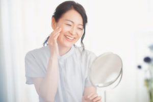 母の日に化粧品を贈ろう!人気のおすすめアイテム5選