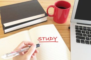 進研ゼミ高校講座とスタディサプリ併用で学習習慣をつける